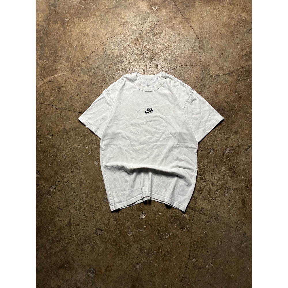 Nike Mens White Embroidered Center Swoosh Logo T-Shirt Size S Small